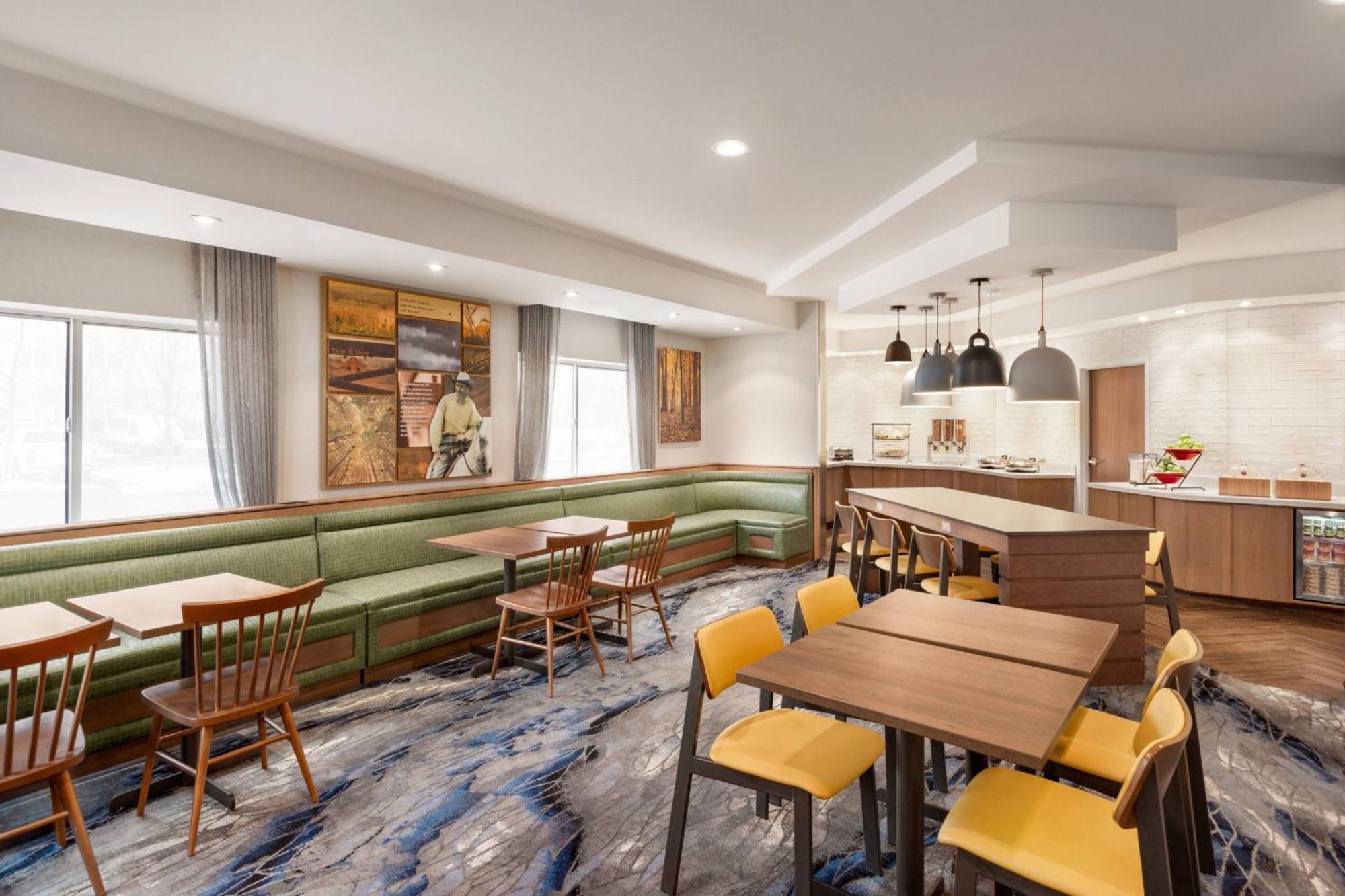 Fairfield Inn Erie Millcreek Mall Экстерьер фото