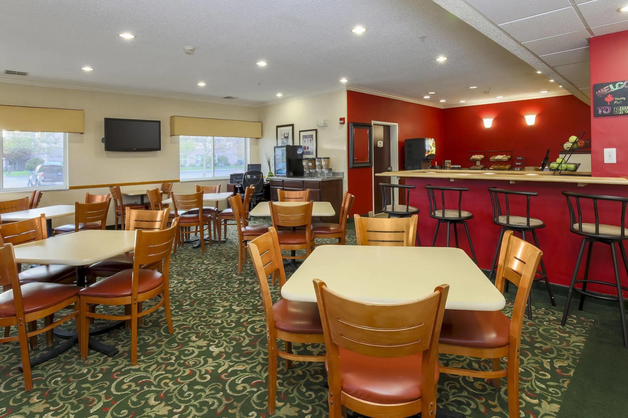 Fairfield Inn Erie Millcreek Mall Экстерьер фото